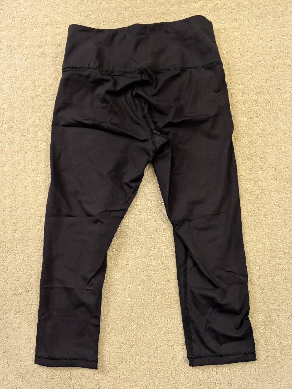 Banana Republic high-rise leggings cropped length size M
